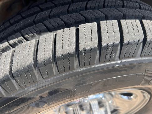 Used 2001 GMC Sierra 2500 4x4 Extended Cab w/ Convenience Plus Group image 14