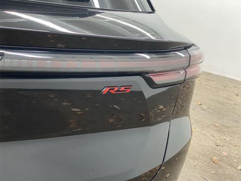 Used 2024 Chevrolet Equinox EV RS image 11