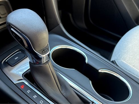 New 2024 Chevrolet Equinox LS w/ Driver Confidence II Package image 17