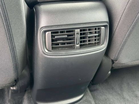 Used 2021 Honda CR-V LX image 14