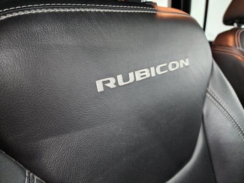 Used 2014 Jeep Wrangler Unlimited Rubicon AWD/4WD image 55