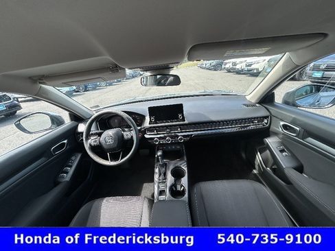Used 2025 Honda Civic LX image 31