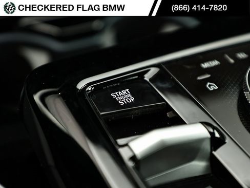 Used 2025 BMW 530i w/ M Sport Package image 39