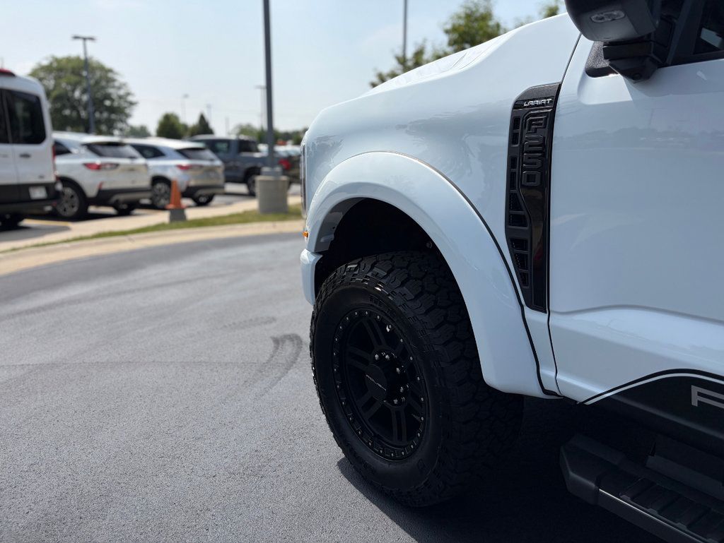 New 2026 Ford F250 Lariat w/ Black Appearance Package AWD/4WD image 12