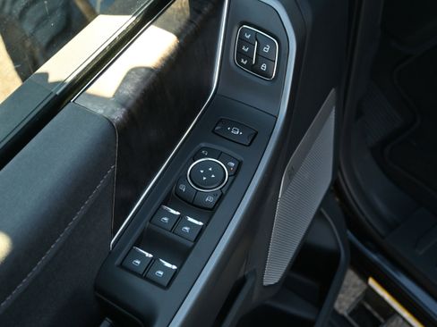 Used 2026 Ford F450 Lariat image 29