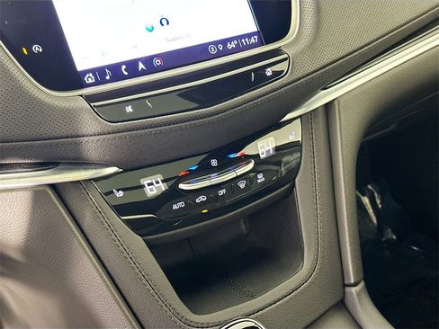Used 2023 Cadillac XT5 Premium Luxury image 16