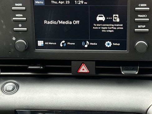 New 2026 Hyundai Elantra SEL Sport Premium FWD image 11