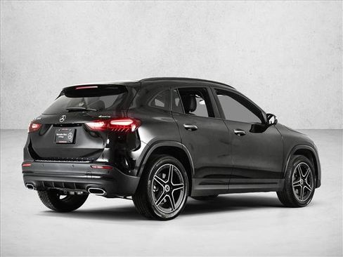 Certified 2026 Mercedes-Benz GLA 250 4MATIC image 5