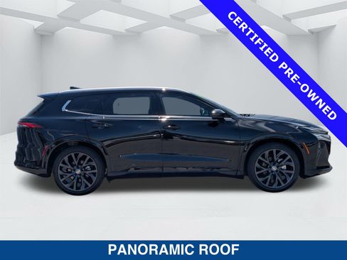 Used 2025 Toyota Crown Signia w/ Advanced Technology Package AWD/4WD image 3