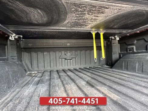Used 2022 Chevrolet Silverado 1500 RST w/ Convenience Package II AWD/4WD image 39