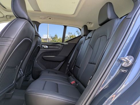 New 2026 Volvo XC40 B5 Core w/ Protection Package Premier AWD/4WD image 15