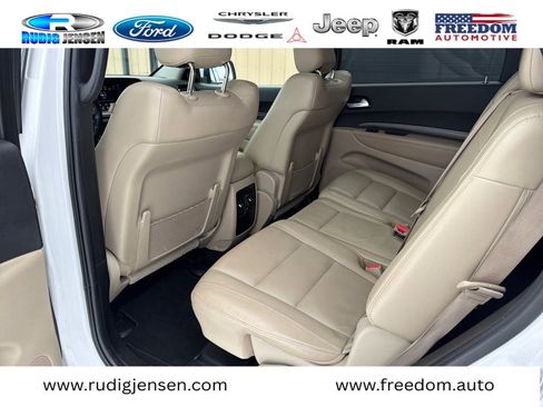 Used 2021 Dodge Durango SXT image 12