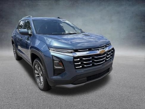 New 2026 Chevrolet Equinox LT w/ LPO, Floor Liner Package AWD/4WD image 4