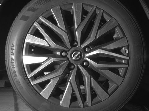 Used 2025 Nissan Altima 2.5 SV image 15