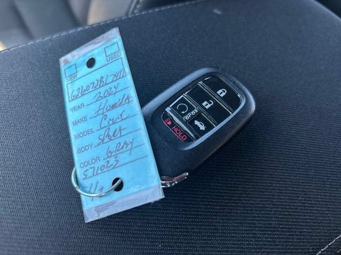 Used 2024 Honda Civic Sport image 30