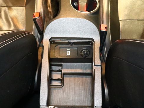 Used 2019 Ford Mustang Premium image 26