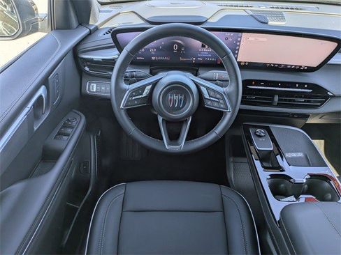 Certified 2025 Buick Enclave Preferred image 20