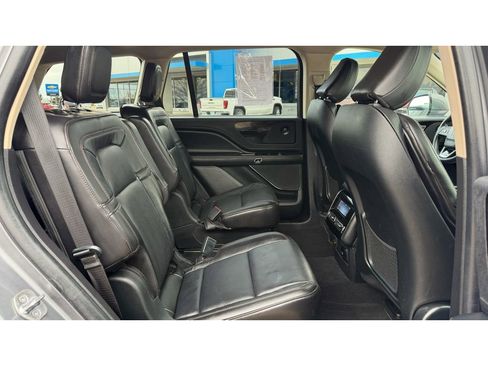 Used 2022 Lincoln Aviator Reserve w/ Equipment Group 201A image 20