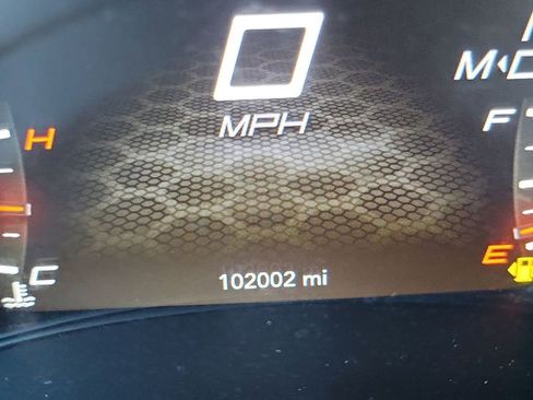 Used 2015 Dodge Charger SXT RWD image 12