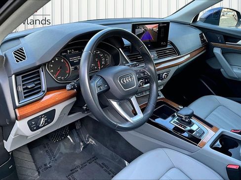 Used 2023 Audi Q5 2.0T Premium w/ Convenience Package AWD/4WD image 17