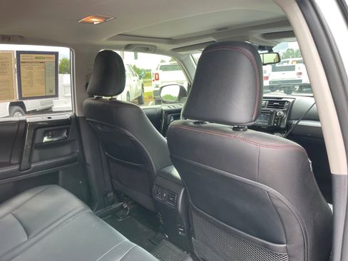 Used 2016 Toyota 4Runner Trail Premium AWD/4WD image 26