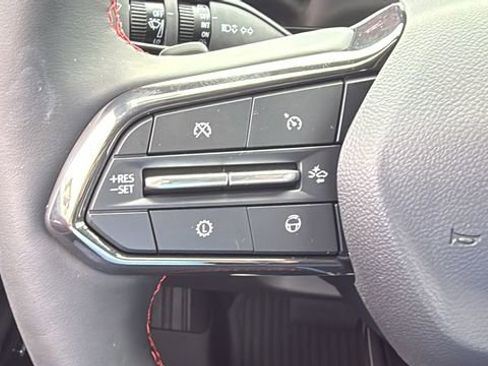 New 2026 Chevrolet Traverse RS w/ LPO, Floor Liner Package image 17