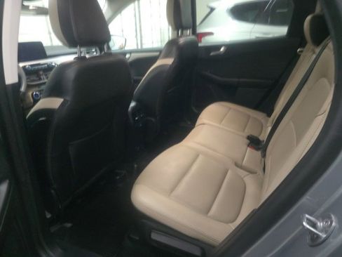 Used 2022 Ford Escape SEL image 15