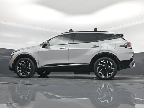 Certified 2025 Kia Sportage SX AWD/4WD image 15