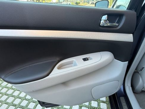 Used 2009 INFINITI G37 Journey w/ Premium Pkg image 20