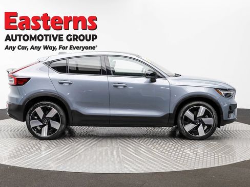 Used 2023 Volvo C40 P8 Recharge Ultimate AWD/4WD image 4