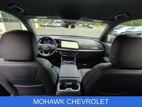 Certified 2026 Chevrolet Traverse LT AWD/4WD image 20