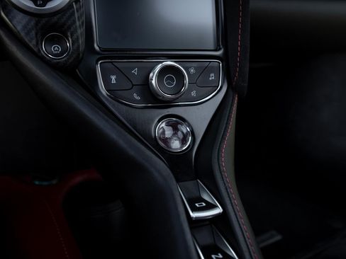 Used 2019 McLaren 720S Performance image 70