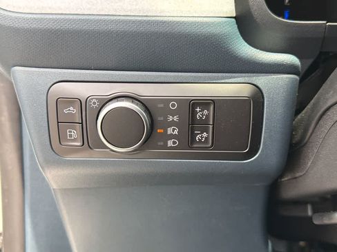 New 2026 Ford Maverick XLT w/ XLT Luxury Package FWD image 30