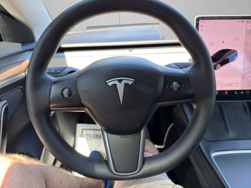 Used 2022 Tesla Model 3 Long Range AWD/4WD image 14
