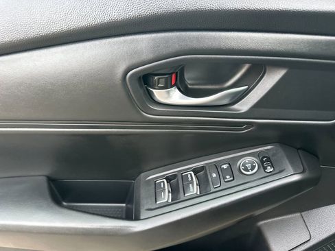 Used 2024 Honda Accord EX image 10