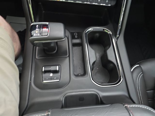 Certified 2024 GMC Sierra 1500 AT4X w/ AT4X AEV Edition AWD/4WD image 22