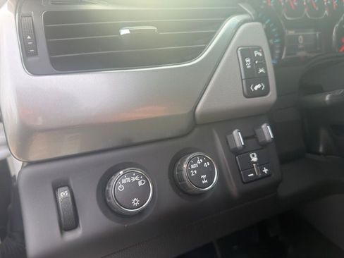 Used 2016 Chevrolet Suburban LT w/ Max Trailering Package image 15