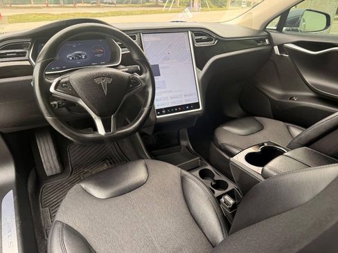 Used 2015 Tesla Model S 85 RWD image 26