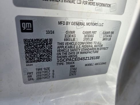 Certified 2025 Chevrolet Silverado 1500 LT image 19