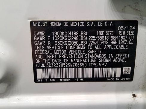 Certified 2025 Honda HR-V Sport image 32