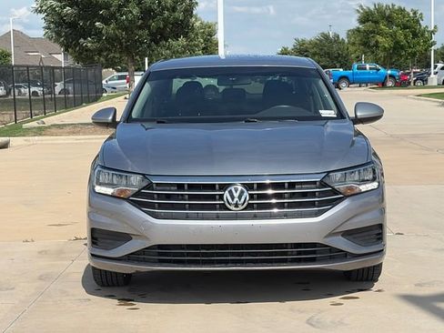 Used 2019 Volkswagen Jetta S FWD image 2