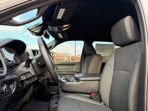 New 2026 RAM 3500 Tradesman AWD/4WD image 25