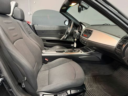 Used 2007 BMW Z4 3.0i RWD image 17