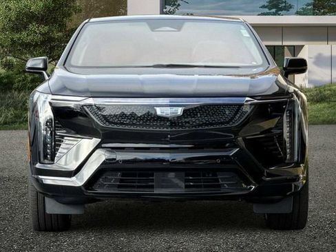 New 2026 Cadillac Optiq Sport 2 image 9