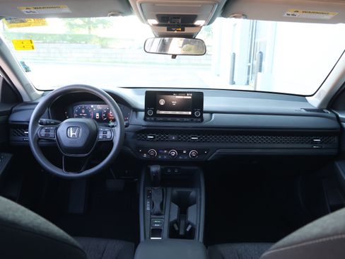 Used 2024 Honda Accord EX image 14