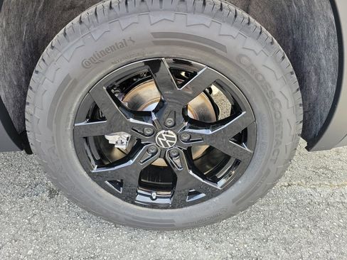 New 2026 Volkswagen Atlas Peak Edition image 27