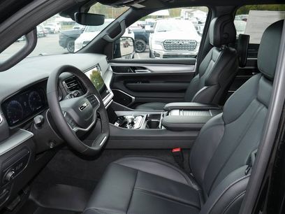 Used 2025 Jeep Wagoneer Series II