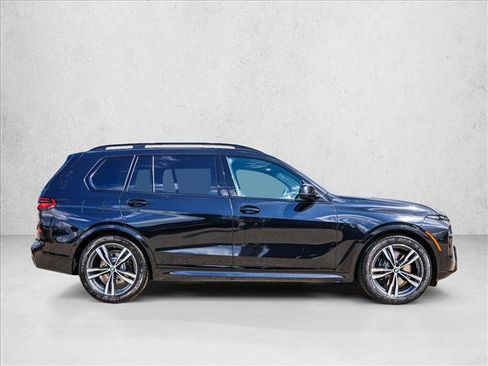 New 2027 BMW X7 xDrive40i AWD/4WD image 4