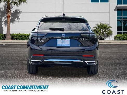 Used 2024 Buick Envision Avenir AWD/4WD image 7