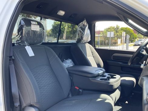 New 2025 RAM 2500 Tradesman image 18